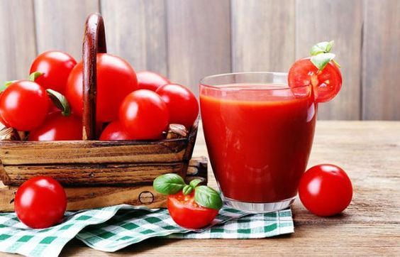 Cà chua chứa nhiều vitamin và khoáng chất có lợi cho làn da