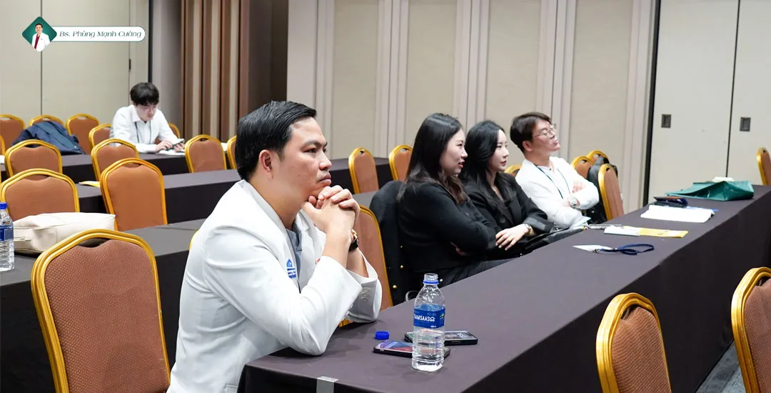 Bác sĩ Phùng Mạnh Cường tham dự hội nghị thẩm mỹ quốc tế