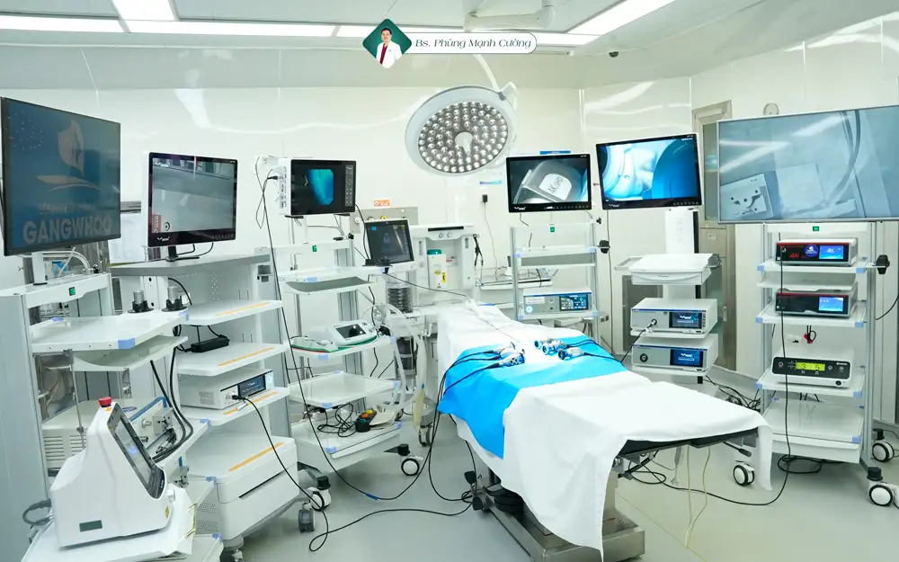 Độn Cằm Giá Bao Nhiêu? Giá Độn Cằm Mới Nhất 14 Trang bị công nghệ thiết bị y tế hiện đại