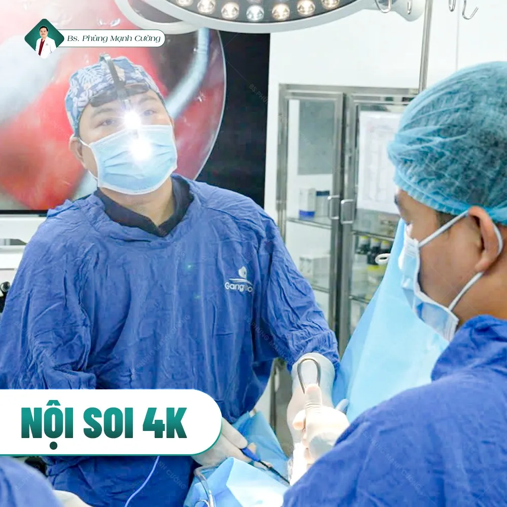 Bắc sĩ Phùng Mạnh Cường ứng dụng công nghệ cắt mí nội soi 4K chuẩn xác từng đường nét
